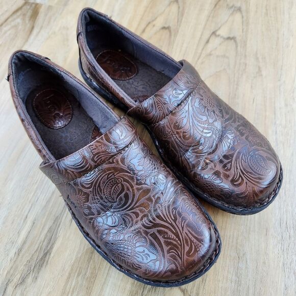 💛BOC Brown "Peggy" Embossed Clog Shoes Size 8.5 - Picture 1 of 11